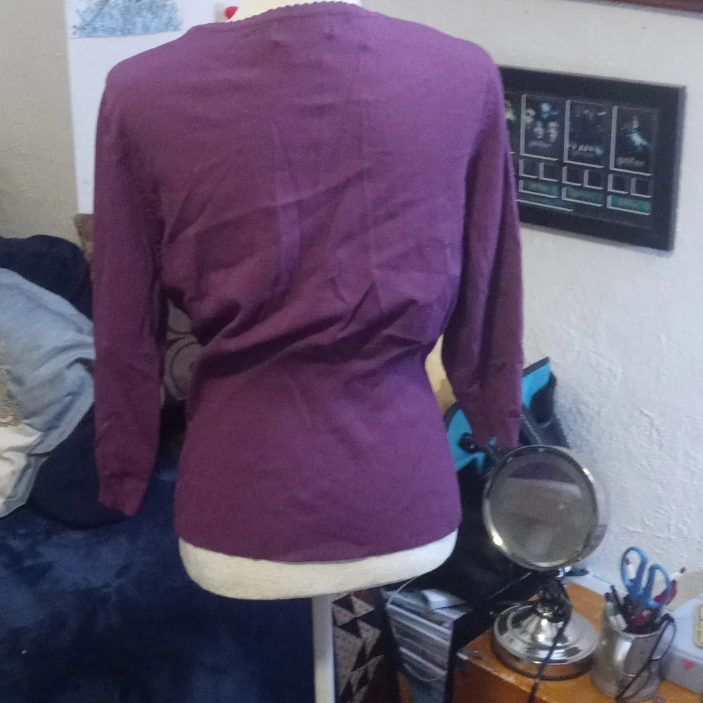 SOLD- Style & Co purple sweater size L. - Picture 3 of 4